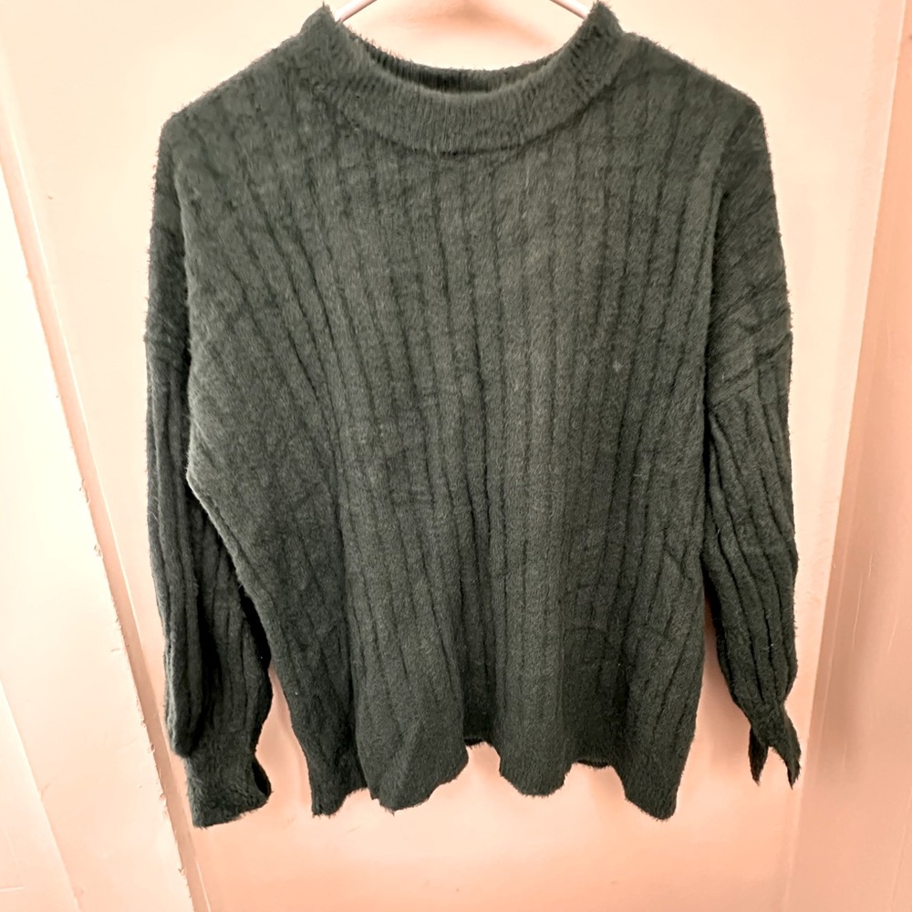 Aerie forest green sweater